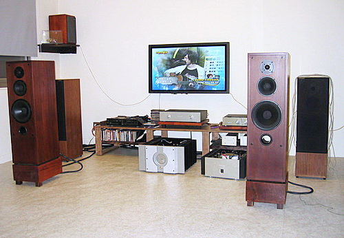 836194615_m.jpg 836194615_m.jpg