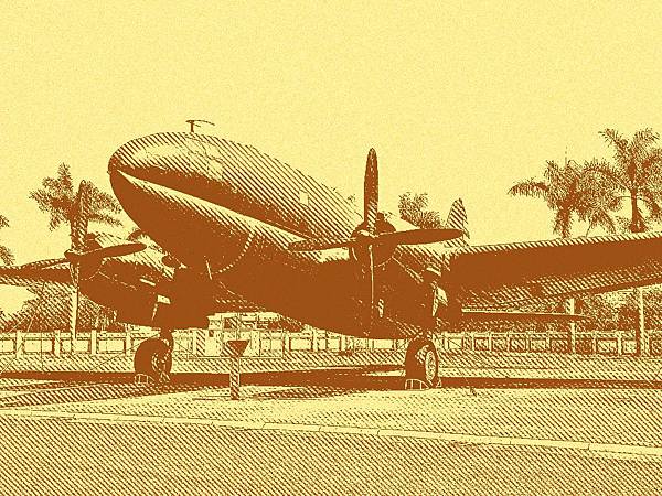 C-46 突擊隊式運輸機 C-46 突擊隊式運輸機