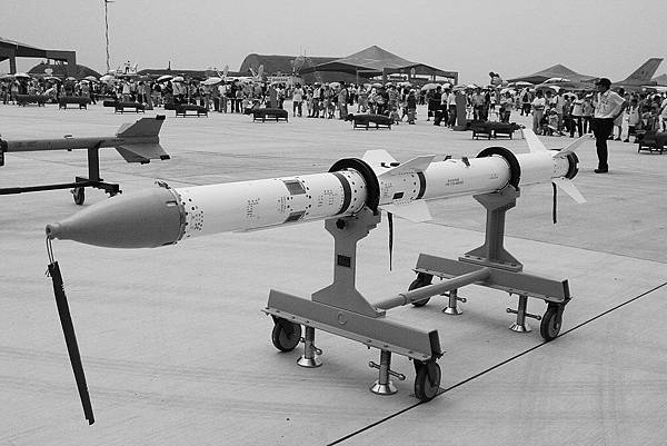 TC-2 天劍二型空對空飛彈 TC-2 天劍二型空對空飛彈