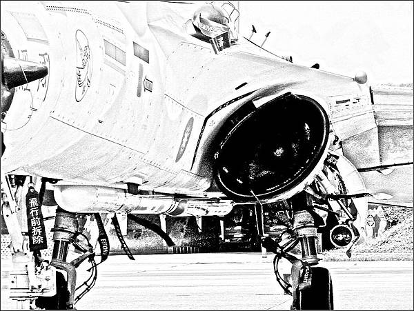 TC-2 天劍二型空對空飛彈 TC-2 天劍二型空對空飛彈