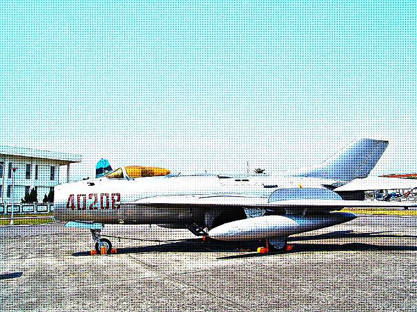 MiG-19 Farmer MiG-19 Farmer