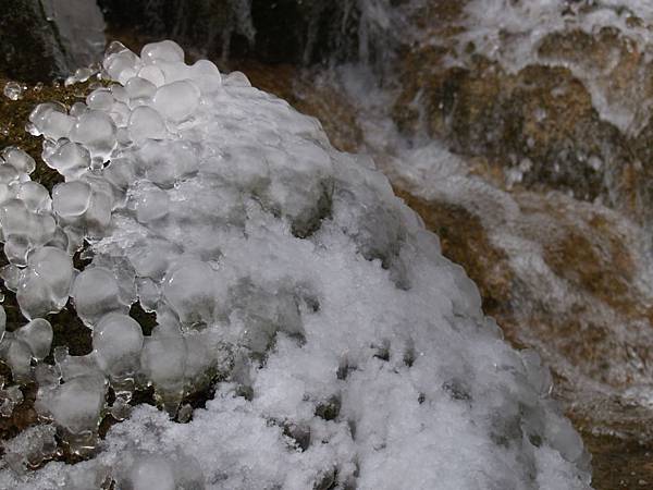 冰雪微觀