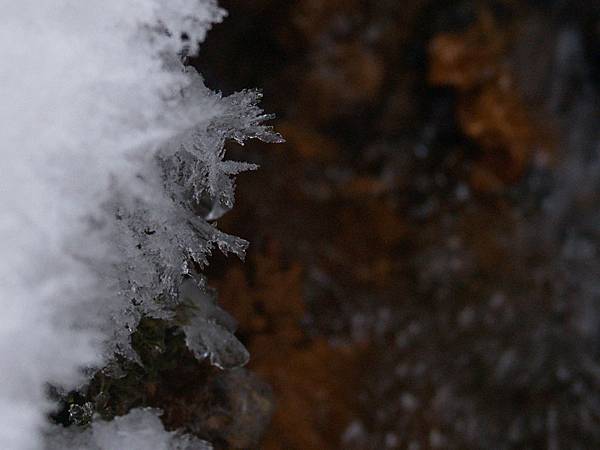 冰雪微觀