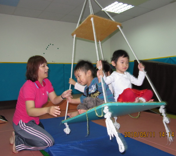 20100511_第一次上優兒.jpg