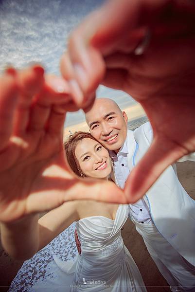 自助婚紗,自助婚紗作品,自助婚紗價格,自助婚紗推薦,自助婚紗ptt,台北自助婚紗,自助婚紗高雄,婚紗照風格,婚紗照姿勢
