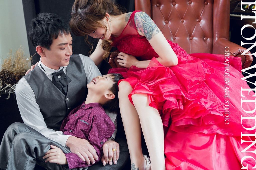 全家福照,全家福照桃園,全家福照台北,全家福照板橋,全家福照台南,全家福照ptt,全家福照風格,全家福照穿著,中壢全家福照,全家福照推薦,全家福照推薦ptt (2).jpg