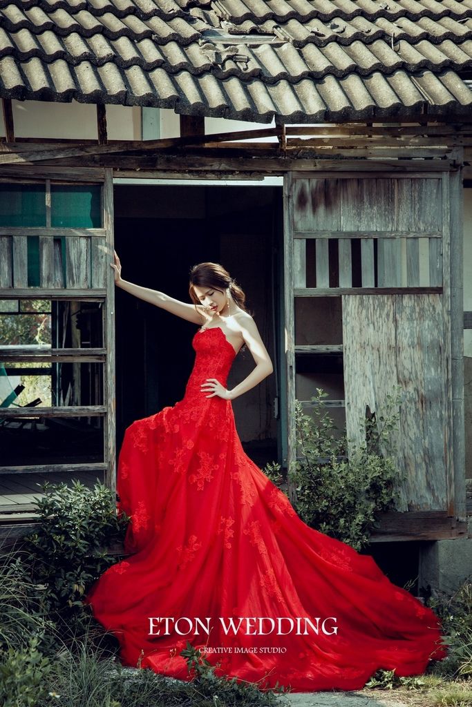 婚紗攝影,婚紗攝影價格,婚紗攝影推薦,婚紗攝影作品,婚紗攝影ptt,婚紗照風格,婚紗攝影師,婚紗攝影工作室,婚紗照姿勢,婚紗攝影2020,禮服款式2020,禮服款式 (10).jpg