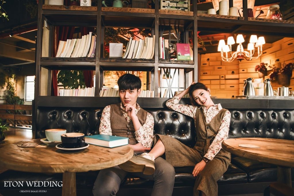 咖啡廳 (6).jpg 婚紗攝影,婚紗攝影作品,婚紗攝影價格,婚紗攝影ptt,婚紗攝影攝影師,婚紗照風格,婚紗攝影推薦ptt,婚紗攝影工作,婚紗攝影2020