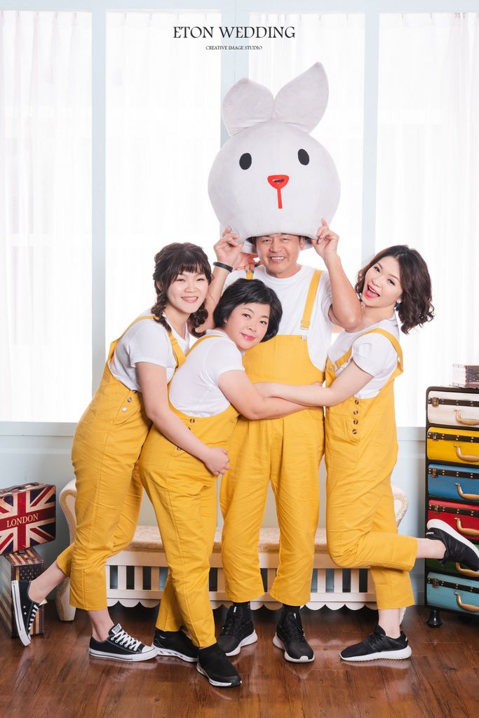 全家福照,全家福照風格,全家福照推薦,全家福照穿著,全家福照 便服,全家福照2021,全家福照 推薦,全家福,全家福 推薦,全家福照ptt,全家福照價格 (6).jpg