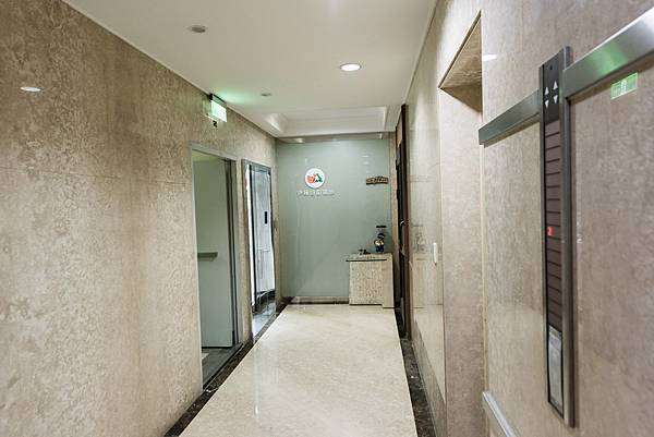 伊頓婚紗士林,士林婚紗工作室,伊頓婚紗,士林伊頓婚紗,伊頓士林店,全家福,拍婚紗,全家福,閨蜜婚紗,個人寫真,情侶寫真,婚禮攝影,婚紗攝影台北, (16).jpg