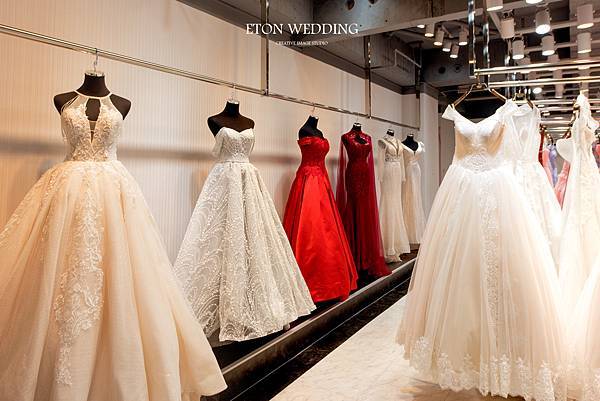 伊頓婚紗士林,士林婚紗工作室,伊頓婚紗,士林伊頓婚紗,伊頓士林店,全家福,拍婚紗,全家福,閨蜜婚紗,個人寫真,情侶寫真,婚禮攝影,婚紗攝影台北, (19).jpg