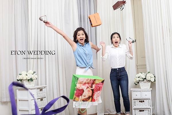 全家福寫真,全家福攝影,全家福寫真台北,全家福寫真推薦,伊頓全家福,全家福照風格,全家福照台南,全家福照桃園,全家福照高雄,全家福拍攝,拍全家福,全家福,全家福照 (18).jpg