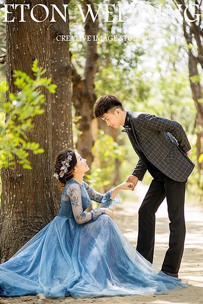 婚紗攝影,冬天拍婚紗,戶外婚紗照,婚紗外拍,拍婚紗,婚紗照,桃園婚紗攝影,台北婚紗攝影,婚紗攝影推薦,婚紗攝影作品,新娘西裝,褲裝婚紗,婚紗款式,婚紗怎麼挑,秋冬婚紗 (6).jpg