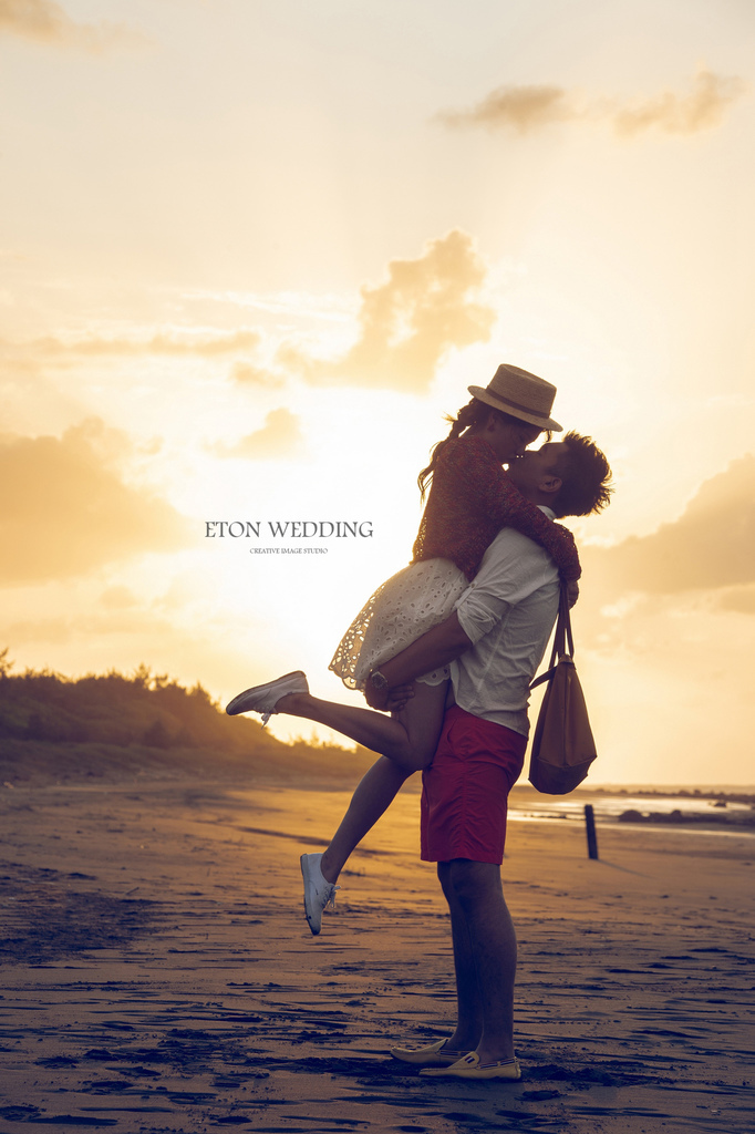 婚紗景點推薦,拍婚紗推薦,2021婚紗景點,戶外婚紗照,淡水沙崙,陽明山拍婚紗,台北婚紗景點,板橋婚紗景點,婚紗攝影,婚紗照,拍婚紗 (18).jpg