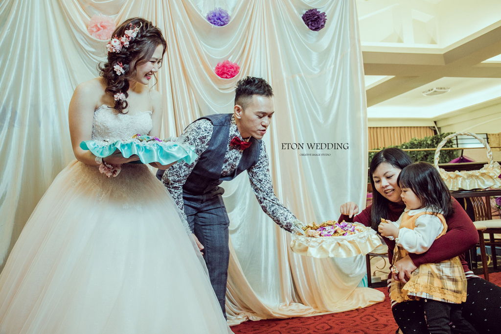 婚攝價格,婚錄價格,婚攝推薦,台南婚攝價格,婚禮攝影師,婚攝ptt,婚禮攝影價格,婚禮攝影,婚禮攝影注意事項 (24).jpg