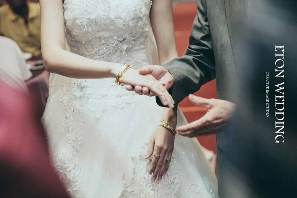 婚攝價格,婚錄價格,婚攝推薦,台南婚攝價格,婚禮攝影師,婚攝ptt,婚禮攝影價格,婚禮攝影,婚禮攝影注意事項 (27).jpg