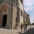 教堂後方平台是觀賞里昂市區的最佳景觀點