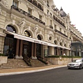 巴黎飯店是建於1860年代的豪華旅館