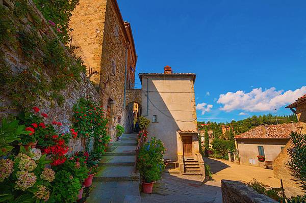 Anghiari-Arezzo-Tuscany.jpg