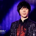 111004-Super-Junior-KRY-Concert-Nam-Kinh-super-junior-yesung-25966810-1500-1000.jpg
