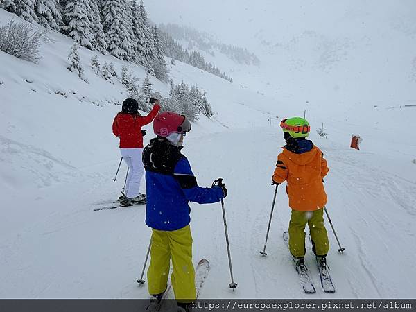 <2023年> 在法國小鎮 Samoens 的 Grand 