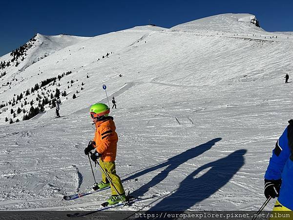 <2023年> 在法國滑雪小鎮 Samoens Grand 