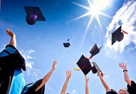 collegegraduationwhatnext-e1475247916742.jpg collegegraduationwhatnext-e1475247916742.jpg