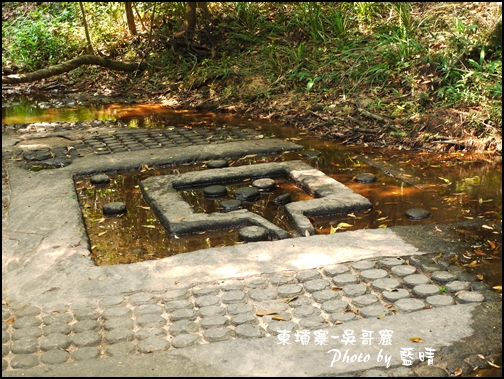 06-015-吳哥窟-高步斯濱山水底浮雕-林伽台.jpg