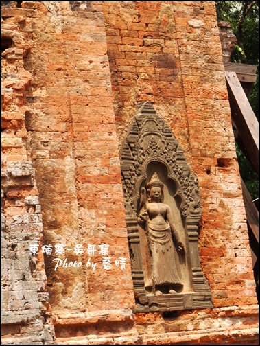 06-007-吳哥窟-羅雷寺-蒂娃妲女神.jpg