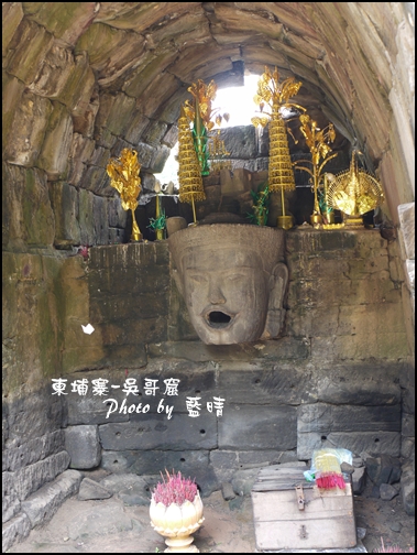 04-007-吳哥窟-龍蟠宮-石造人頭像.jpg 04-007-吳哥窟-龍蟠宮-石造人頭像.jpg