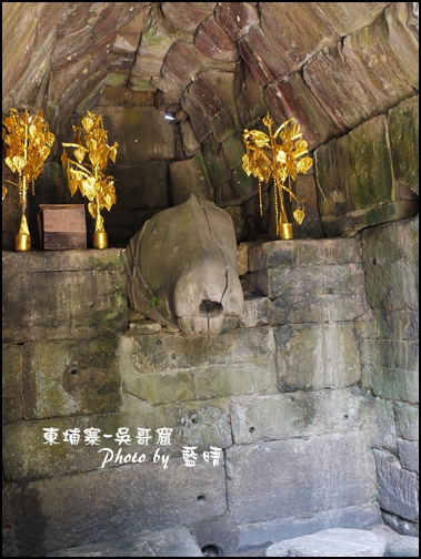 04-011-吳哥窟-龍蟠宮-石造馬頭.jpg 04-011-吳哥窟-龍蟠宮-石造馬頭.jpg