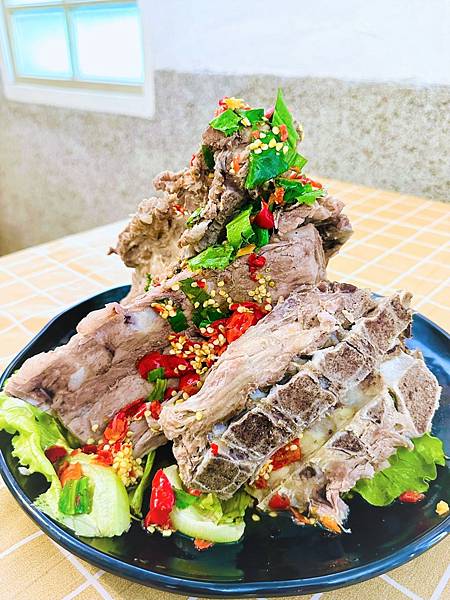 【高雄美食】浮誇火山排骨 復古風三合院隱藏版泰式料理「泰鄭翰