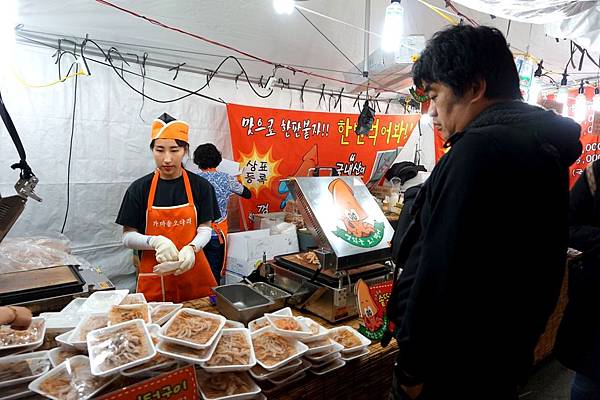 韓國賞櫻 ‧ 鎮海美食《海鷗燒烤（갈매기먹짱）》