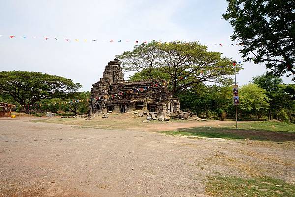 吳哥窟11日︱叢林中沉睡800年的《班提奇馬寺 Bantea