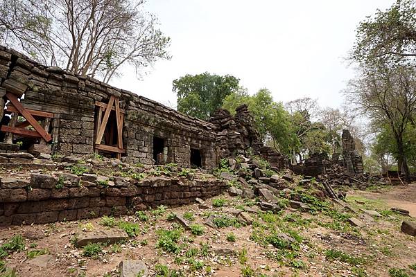 吳哥窟11日︱叢林中沉睡800年的《班提奇馬寺 Bantea