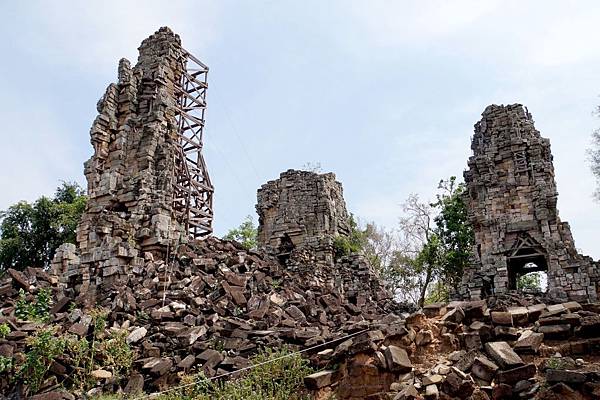 吳哥窟11日︱叢林中沉睡800年的《班提奇馬寺 Bantea