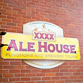 XXXX Ale House-2-16.jpg