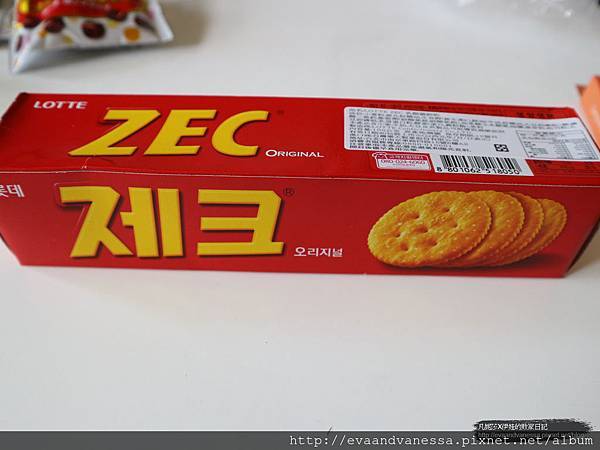 LOTTE ZEC乳酪圓餅乾.JPG