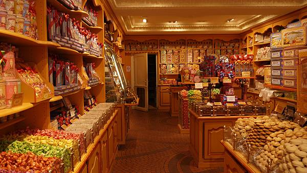 童話般的糖果店