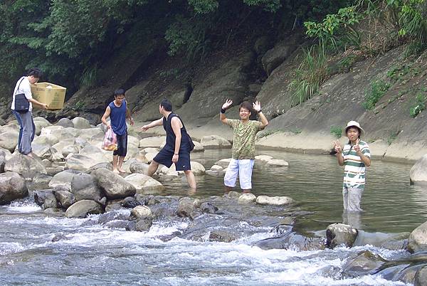 人力接駁