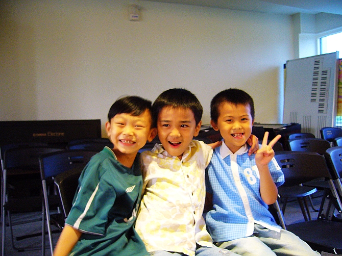 01 005-2.jpg 01 005-2.jpg
