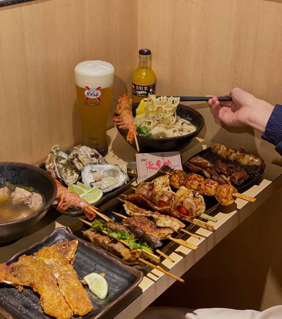 【台北美食】柒息地串燒居酒屋，最便宜串燒20元有找！下班聚餐