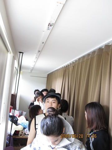 你看看這就是後台