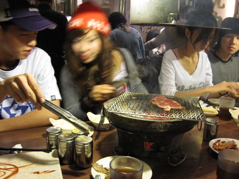 為了燒肉阿香很迅速!