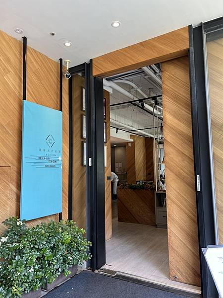 S__18022630.jpg S__18022630.jpg