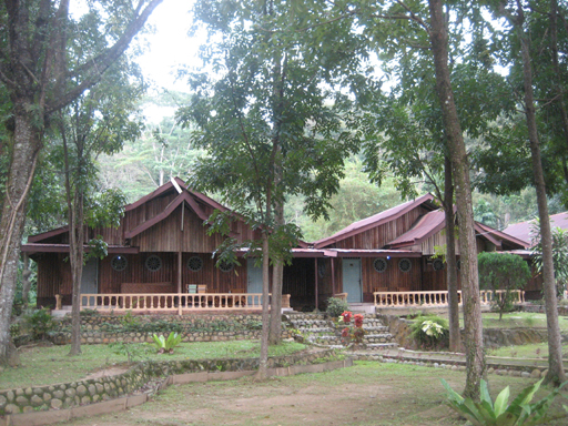 Bukit LaWang cottage 小木屋