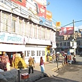 Pokhara ～往chitwan前進，經過 居民市集