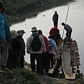 Chitwan N.P. ～乘獨木舟