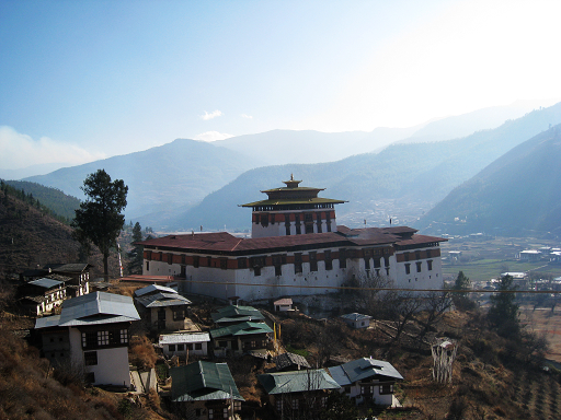 Paro Dzong（Paro）～遠眺Paro Dzong