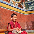 Paro Dzong（Paro）～和貓瞇玩耍的小喇嘛
